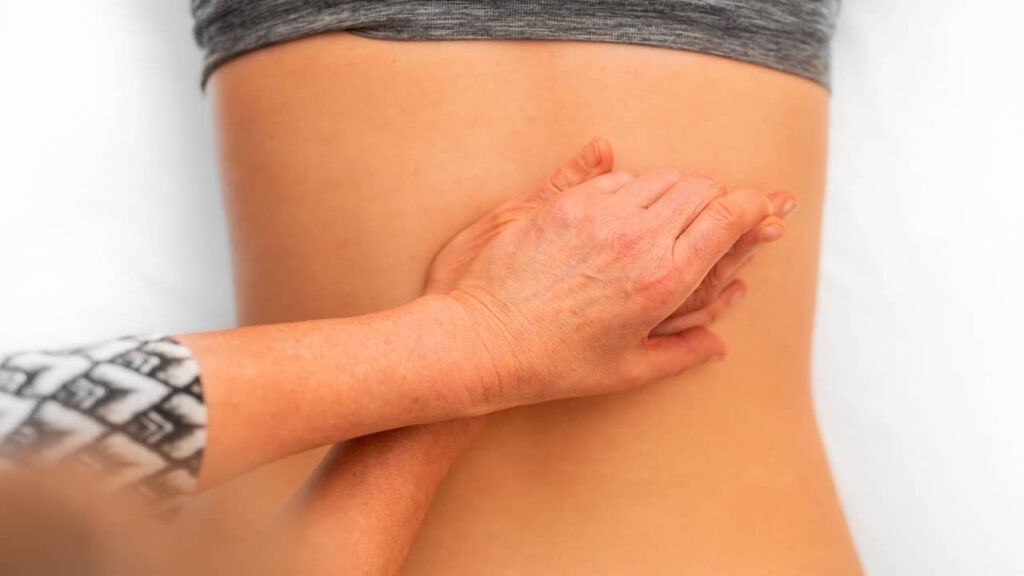 massage pour soulager les douleurs de dos (1)