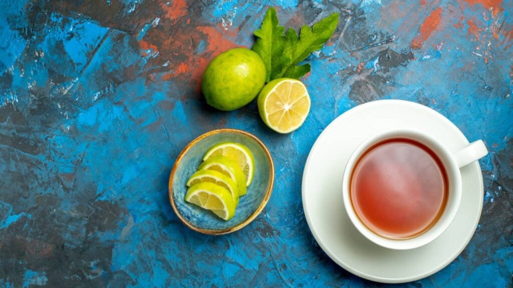 thé-vert-au-citron-et-bienfaits (1)