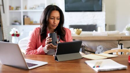 L'avenir du travail à distance : opportunités et défis