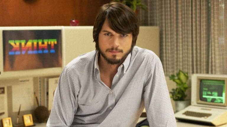 Ashton-Kutcher-Jobs-movie (1)